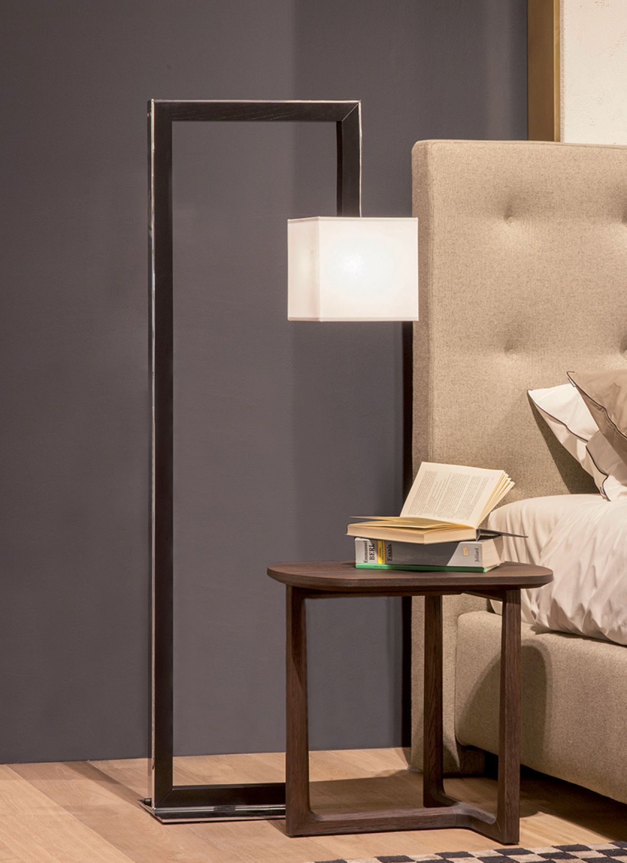 Yoshi - Floor lamp